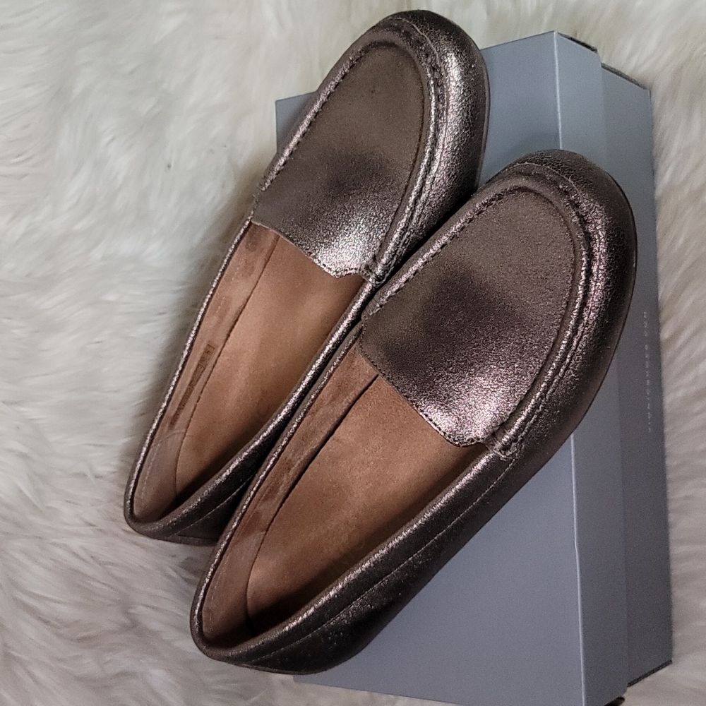 Women's Vionic Chill Debbie Metallic, Gold, US Size 9.5